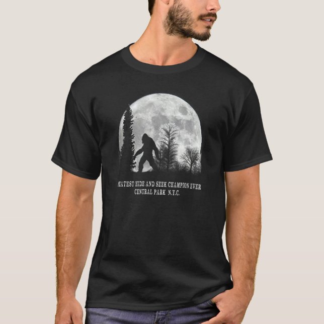 New York City Central Park Greatest Hide And Seek  T-Shirt (Front)