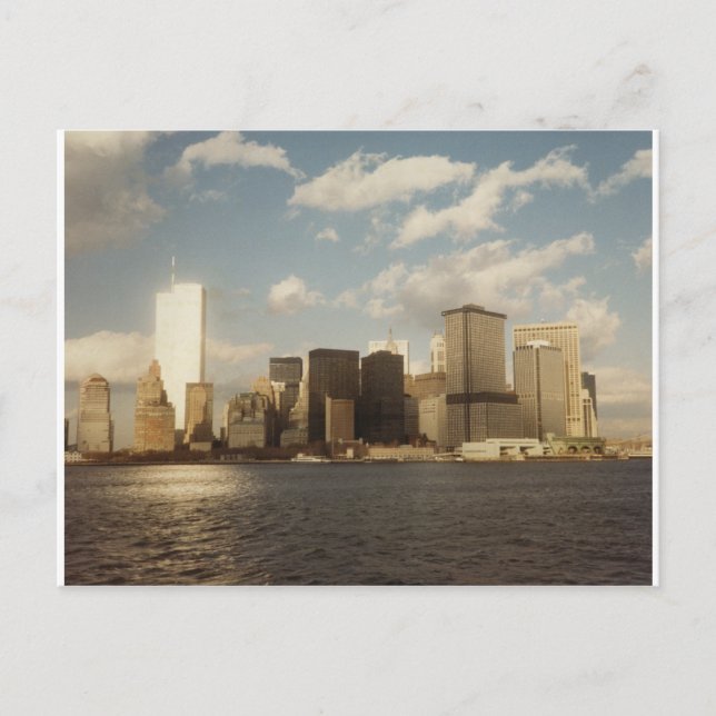 New York City Skyline before 9/11 Twin Towers Postcard (Front)