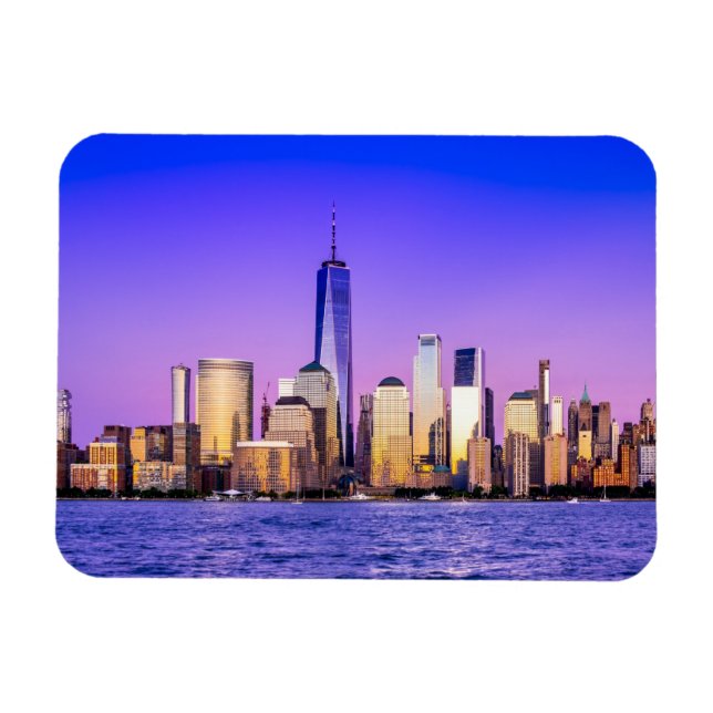 New York city skyline Magnet (Horizontal)