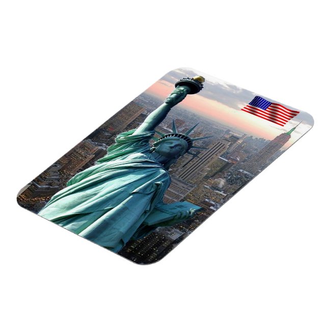New York City - Statue of Liberty - United States Magnet (Left Side)
