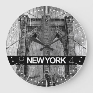 New York clock Brooklyn bridge