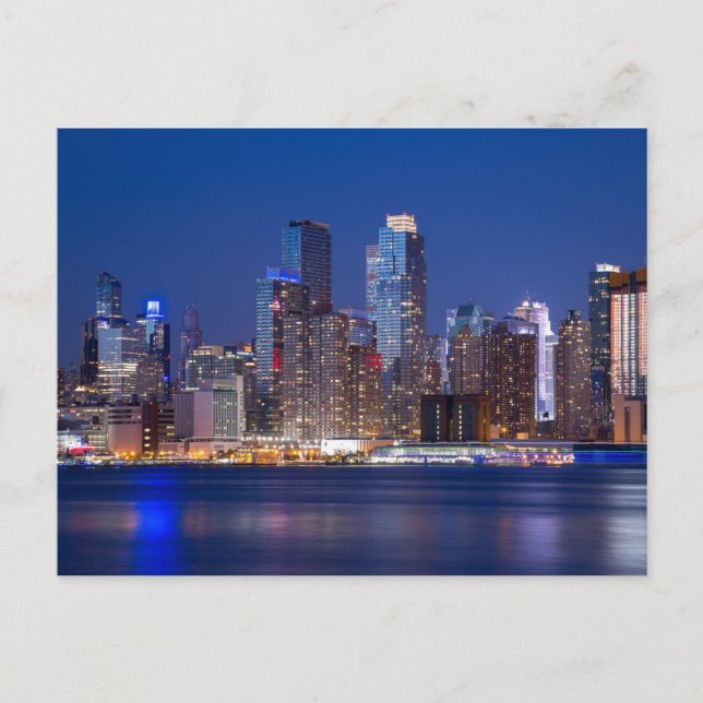 New York night skyline Postcard (Front)