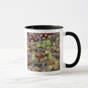 New York State Macintosh apples in baskets Mug