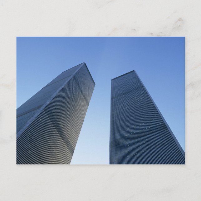 New York, USA. View up at twin towers of the Postcard (Front)