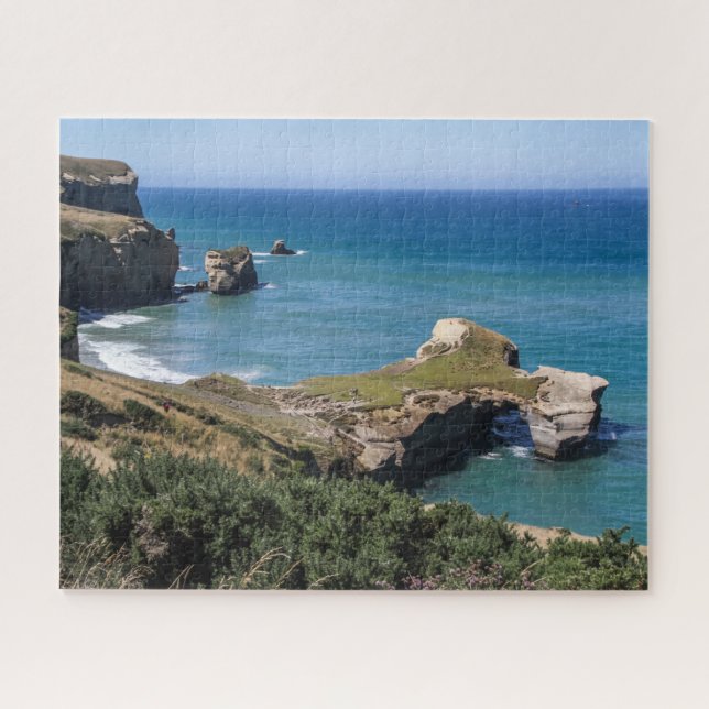 New Zealand Jigsaw Puzzle - Tunnel Beach Dunedin (Horizontal)