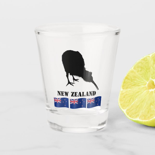 New Zealand & Kiwi Bird Sillhouette / Zealand Flag Shot Glass (Front)