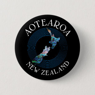 NEW ZEALAND MAP PAUA 6 CM ROUND BADGE