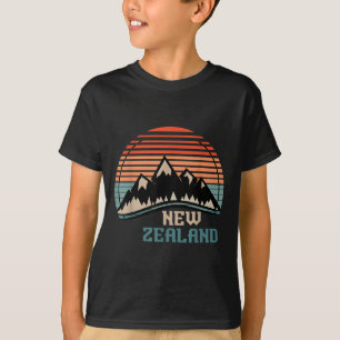 New Zealand Mountain Hiking Gift New Zealand T-Shirt