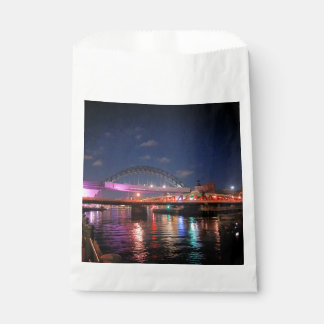 Newcastle bridges favour bags
