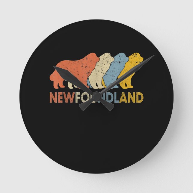 Newfoundland dog | dog lovers | valentines gift round clock (Front)