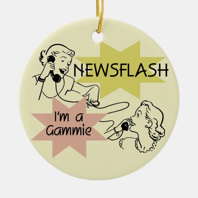 Newsflash I'm a Gammie t-shirts and Gifts Ceramic Tree Decoration (Front)