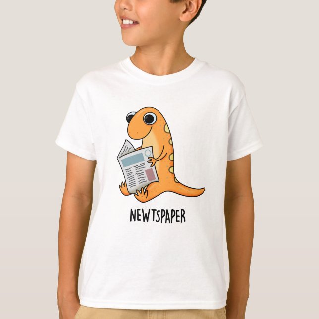 Newtspaper Funny Newt Pun  T-Shirt (Front)