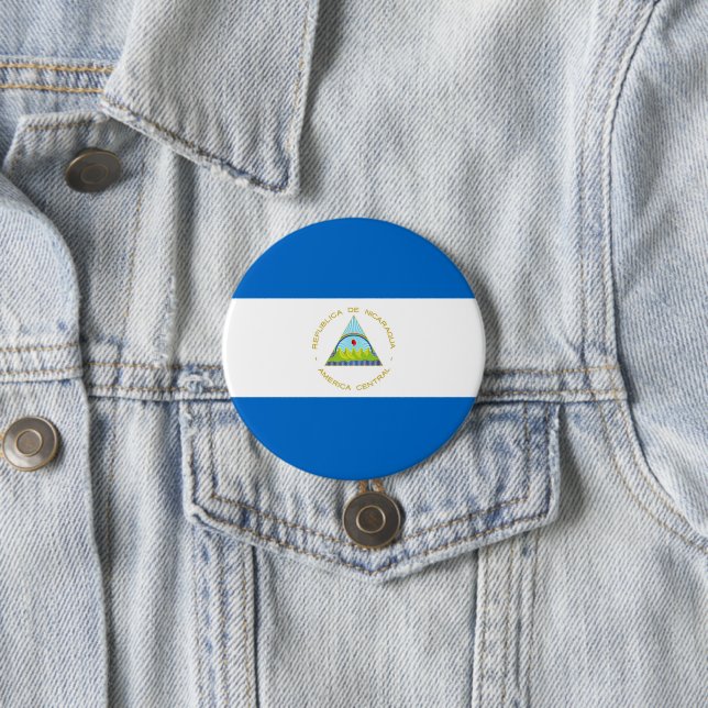 Nicaragua flag 7.5 cm round badge (In Situ)