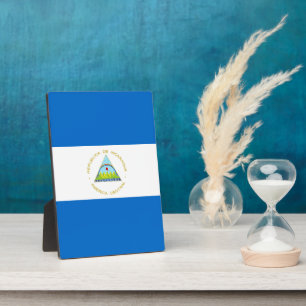 Nicaragua flag plaque