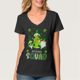 Nicu Nurse Squad Nursing St Patrick Day Gnomes Iri T-Shirt
