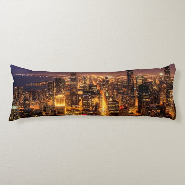 Night cityscape of Chicago Body Cushion (Front)