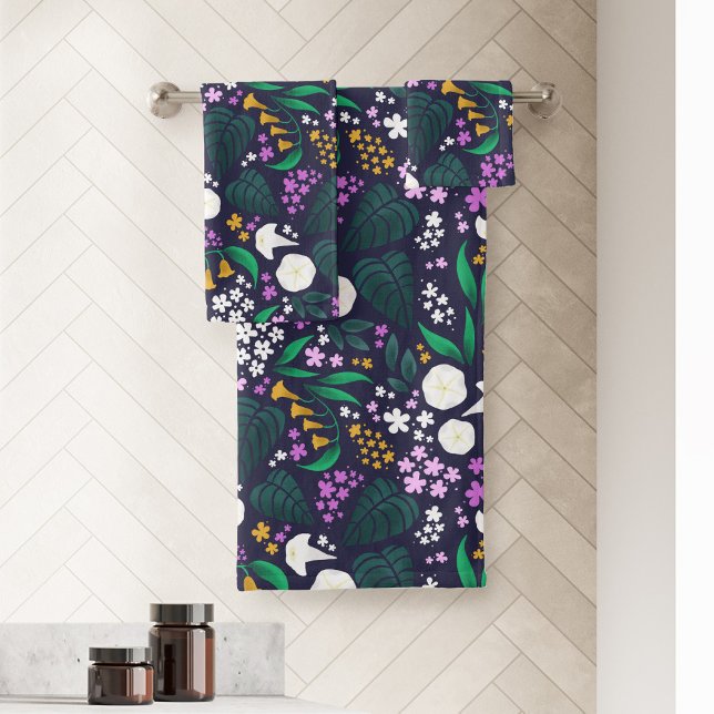Night Moon Garden Floral Botanical Pattern Bath Towel Set (Moon Garden Bath Towel Set)