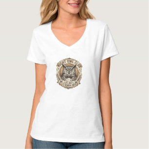 Night Owl Club Late Readers Unite Vintage Crest T-Shirt