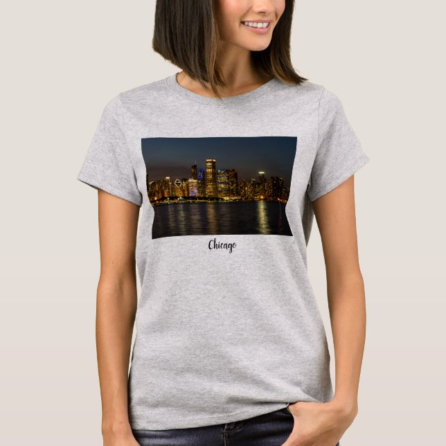 Night Skyline Chicago Pano T-shirt (Front)