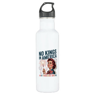 No Kings In America Fabulous Queens Pride 2025 Des 710 Ml Water Bottle