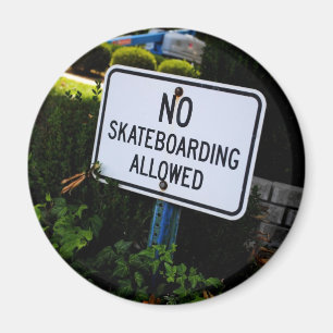 No Skate Boarding Sign Magnet
