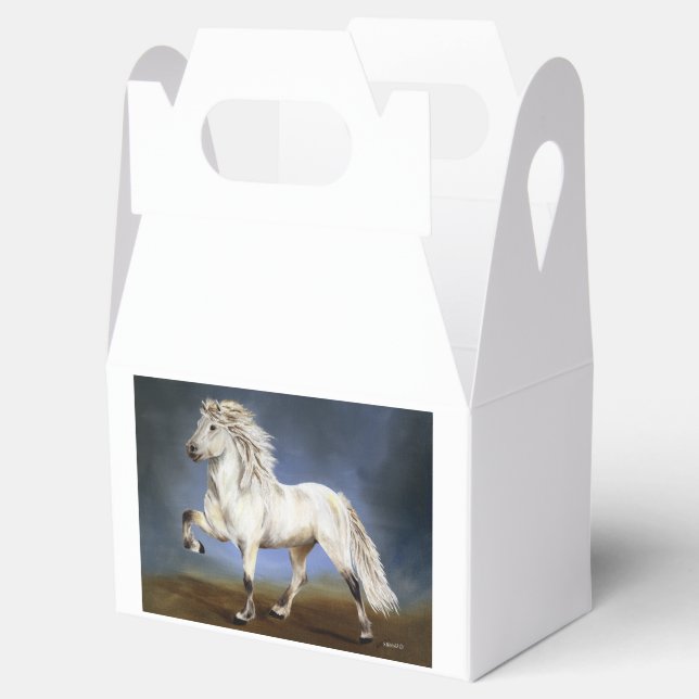 Nobility Favour Box (Opened)