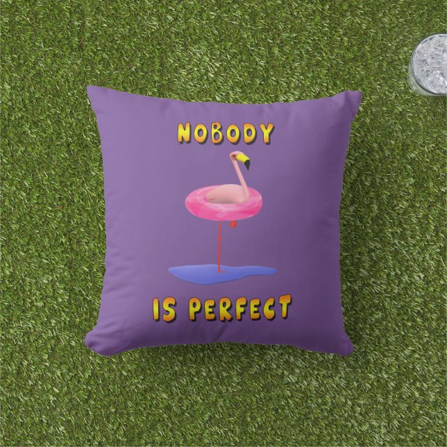 Nobody is perfect - flamingo with swimming ring cushion (Grass)