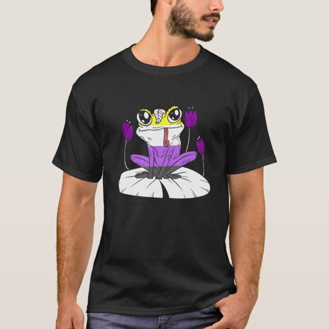 Nonbinary Pride Frog Swamp Nonbinary Flag Lgbtq Ge T-Shirt (Front)