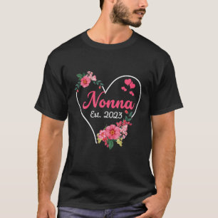 Nonna To Grandma 2023 Pregnancy Announcement Funny T-Shirt