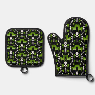 Nordic Scandinavian Horse Folk Art Oven Mitt & Pot Holder Set