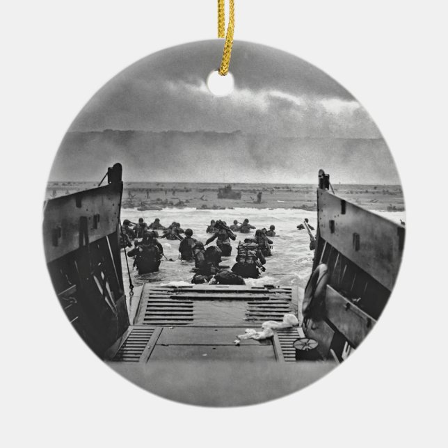 Normandy Invasion at D-Day - 1944 Ceramic Tree Decoration (Front)