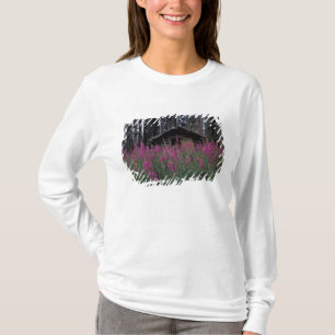 North America, Canada, Yukon. Abandoned trappers T-Shirt