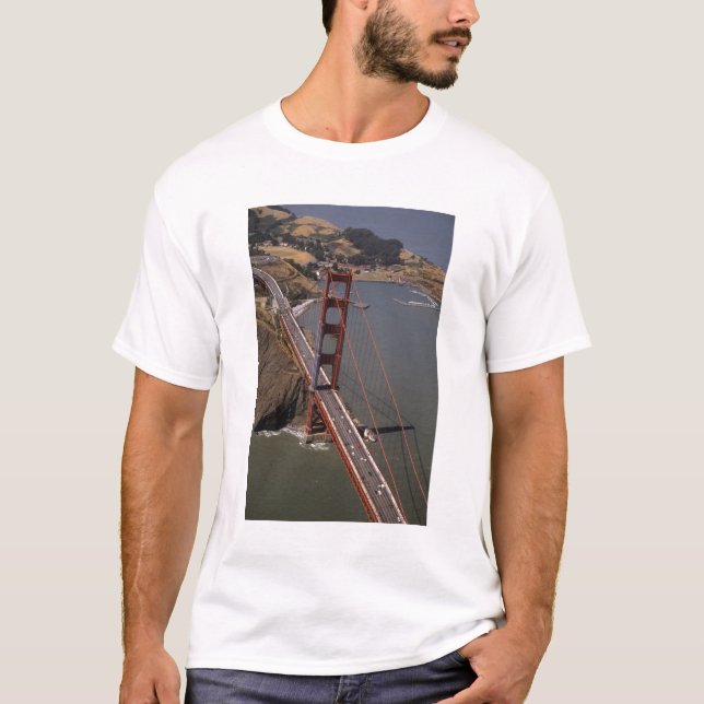 North America, USA, California, San Francisco, T-Shirt (Front)
