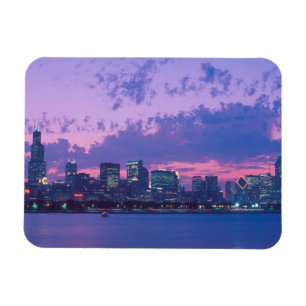 North America, USA, IL. Chicago skyline at dusk Magnet