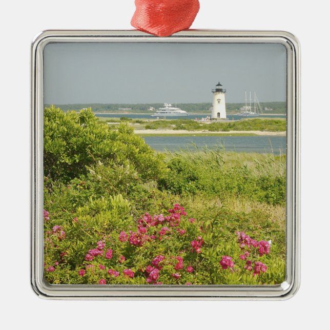 North America, USA, Massachusetts, Martha's Metal Tree Decoration (Front)