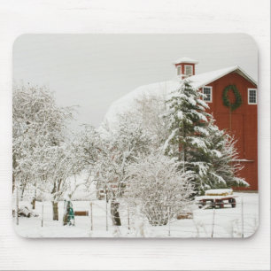 North America, USA, WA, Whidbey Island. Mouse Pad