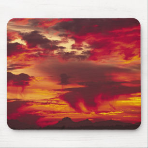 North America, USA, Washington, Seattle. Sunrise Mouse Pad