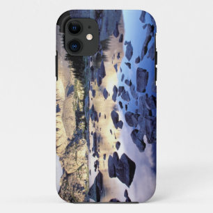 North America, USA, Wyoming, Yellowstone 3 iPhone 11 Case