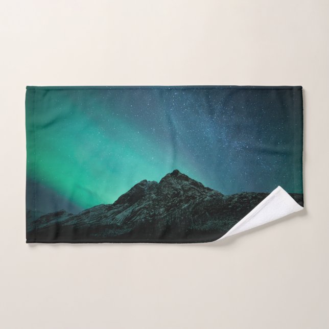 Northern Lights Scandinavia Hand Towel (Hand Towel)