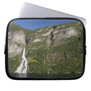 Norway, Geirangerfjord (UNESCO), Geiranger. Laptop Sleeve