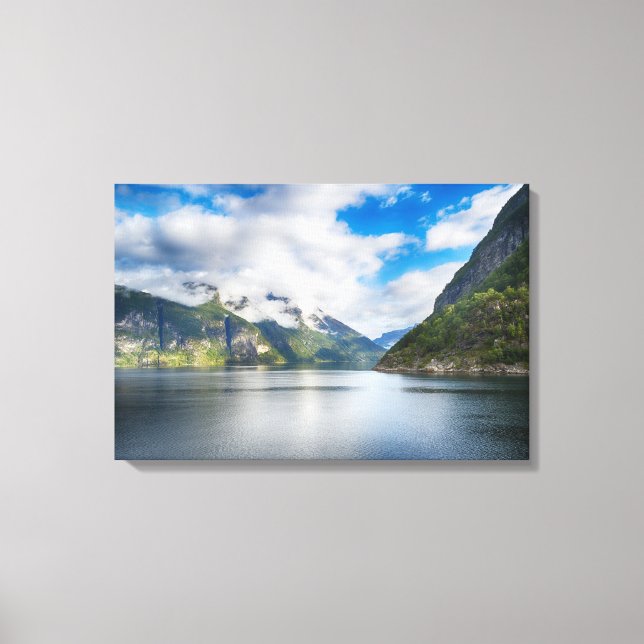 Norway landscape canvas print (Front)