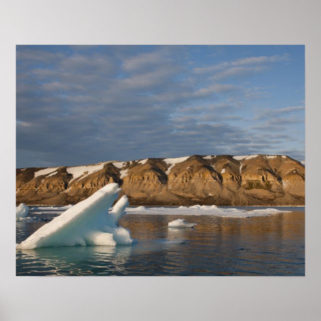 Norway, Svalbard, Spitsbergen Island, Setting Poster (Front)