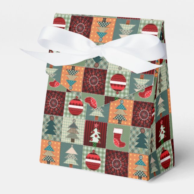 Nostalgic Vintage Holiday Patchwork Quilt Favour Box (Front Side)