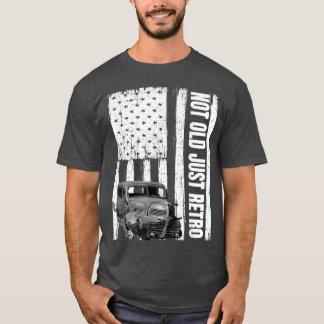 Not Old Just Retro Vintage Usa Flag Pickup Truck L T-Shirt