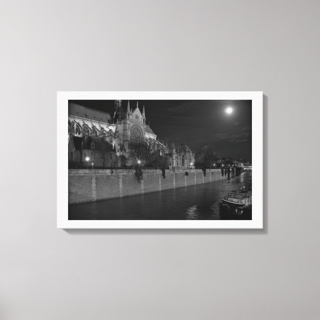Notre Dame de Paris Canvas Print (Front)