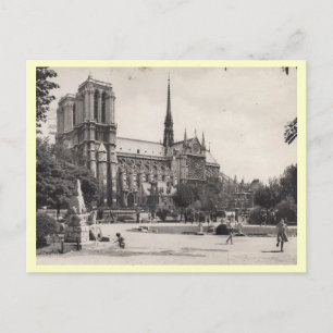 Notre Dame, Paris Vintage Postcard