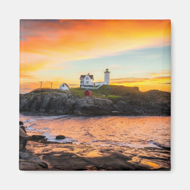 Nubble Light Magnet (Front)