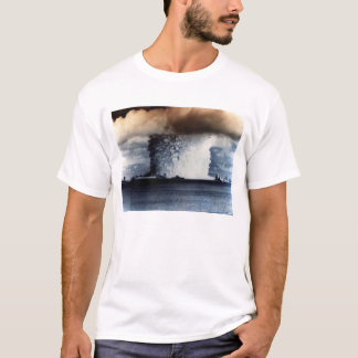 nuclear explosion T-Shirt