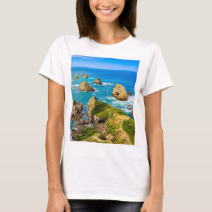 Nugget Point islets, New Zealand T-Shirt