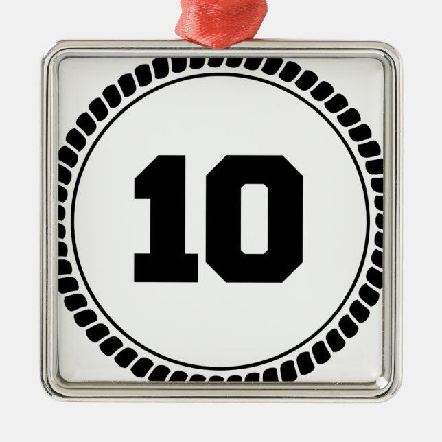 Number 10 circle metal tree decoration (Front)